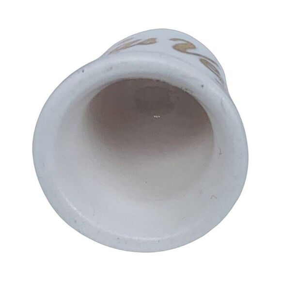 Vintage Las Vegas Purple Flower Sewing Thimble 1" White Ceramic Gold Trim - Picture 5 of 6